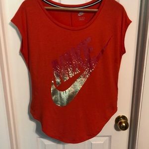 Nike workout top